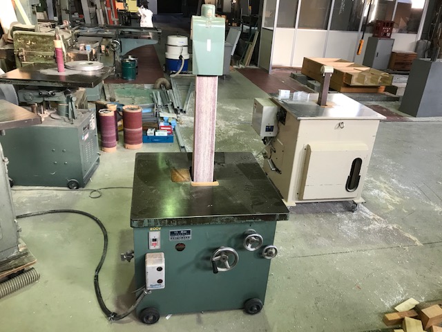 バーチカルサンダー