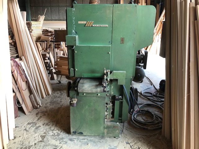 ワイドベルトサンダー