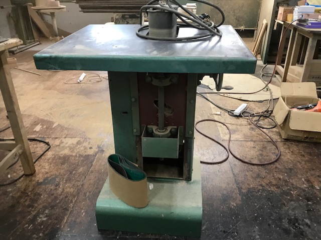 スポンジサンダー（竪型）